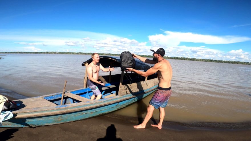 Testování batohu Thule Nanum při předávce na Amazonce