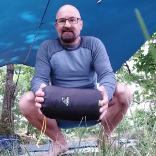 Zabalený KWAK TOPQUILT ANURA A185 do cestovního obalu