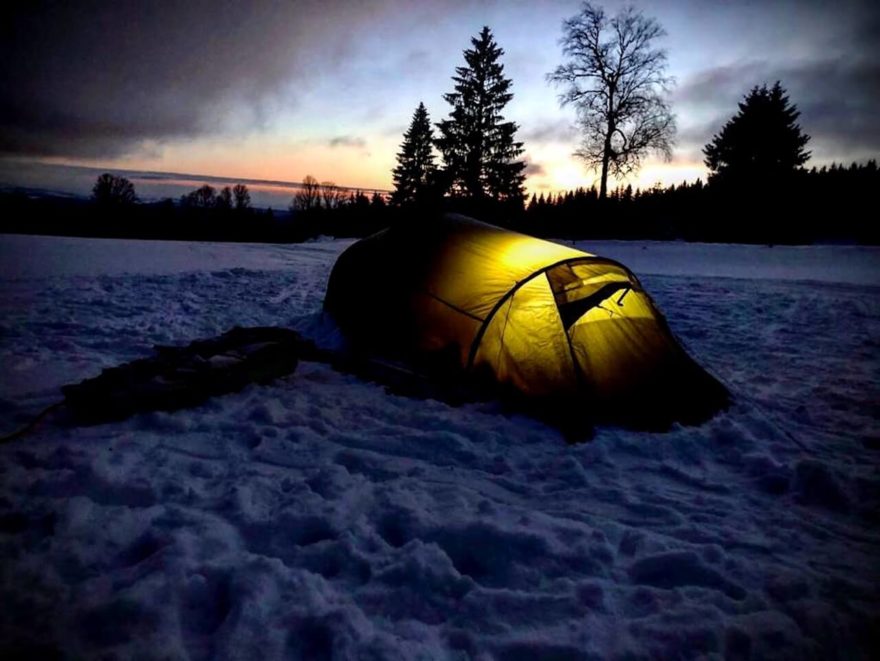 Noci na Šumavě mohou sahat až na minus 20 stupňů