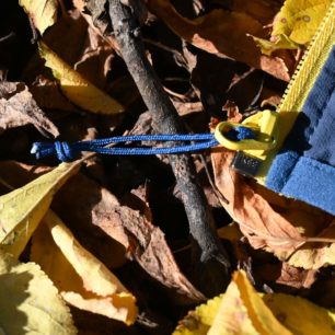 Detail jezdce a táhla hlavního zipu bundy CRAZY AVENGER LIGHT MAN