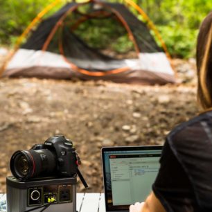 Nabíjecí stanice Yeti napájejí spotřebiče jako televize, počítače, malé ledničky, ventilátory a mohou fungovat jako záložní zdroj pro celou domácnost. 