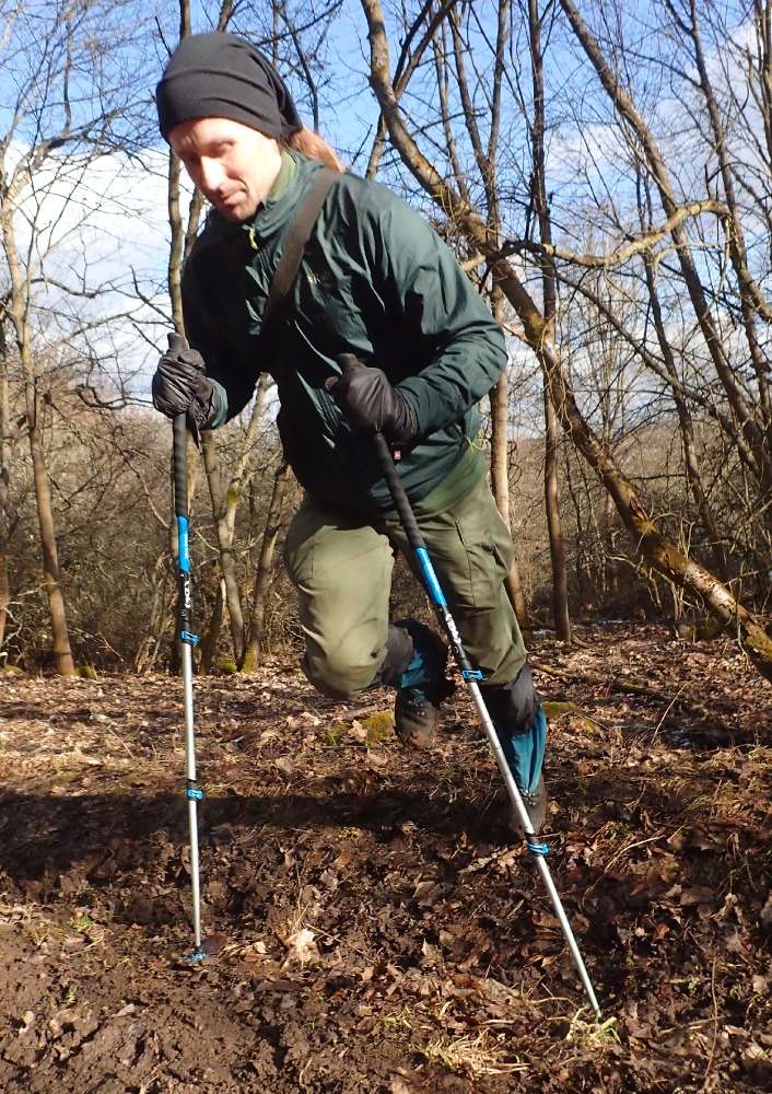 Zátěžový test holí TSL Tour Alu 3 Cross ST Swing