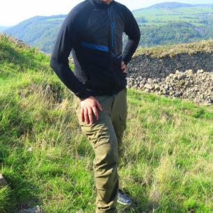 Kalhoty Northfinder TOMMY lze nosit ve městech i v lehkém terénu nestažené kolem bot