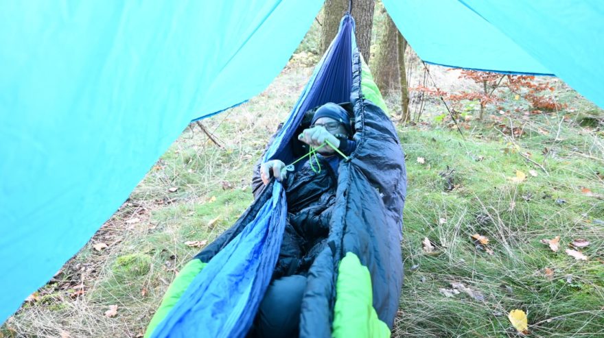 Bočnice jsem zkoušel sepnout pomocí stahování - KWAK UNDERQUILT ALKES L