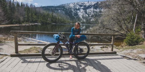 ROZHOVOR: Liby Rodová: O bikepackingu, ultralight vybavení a focení