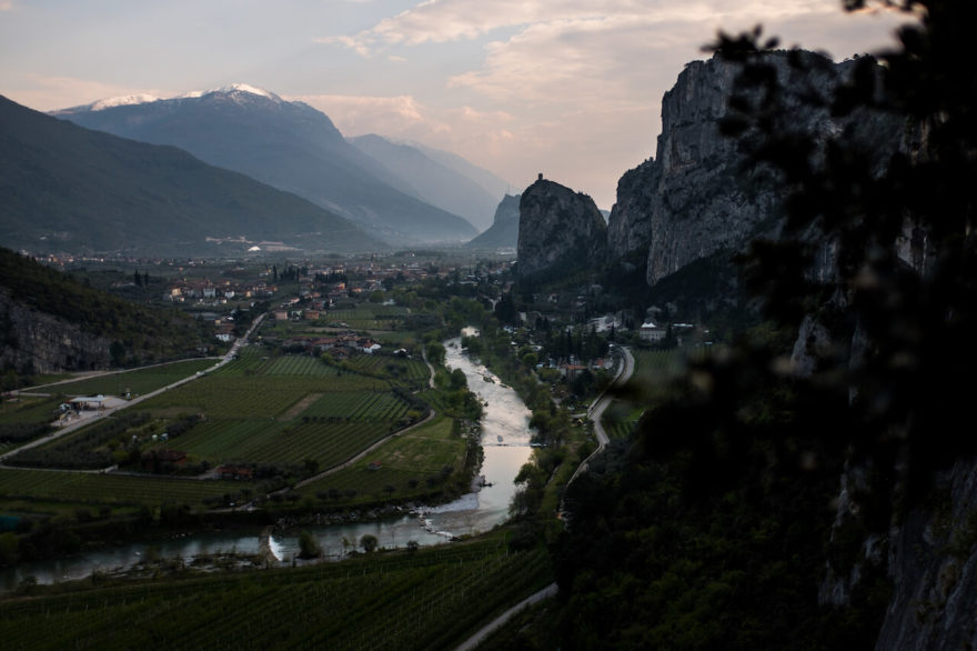 Vícedélkové lezení v malebném italském městečku Arco