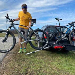 Doplněk Thule Epos Foldable Loading Ramp může usnadnit nakládání kol (např. těžkých elektrokol).