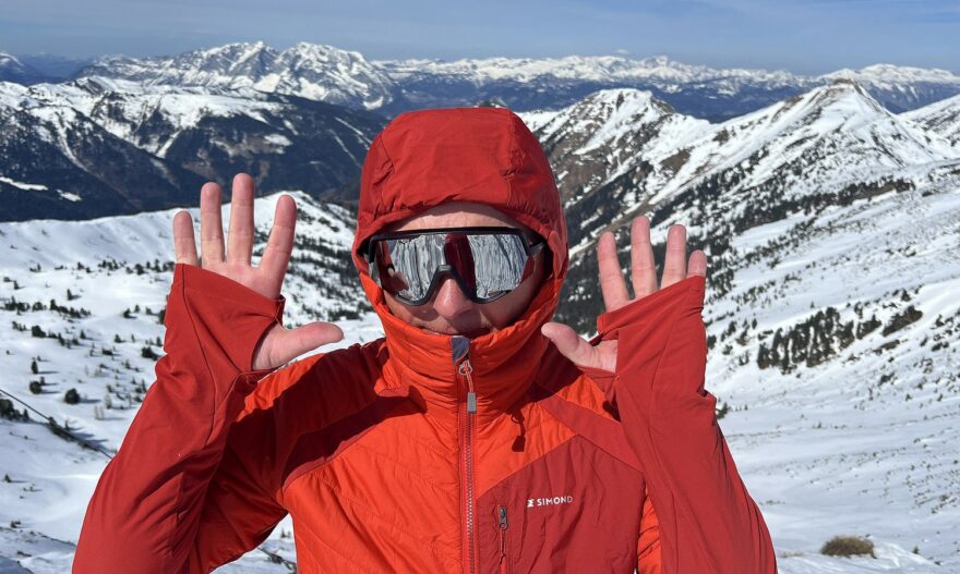 Detail zakončení rukávů bundy Simond Sprint