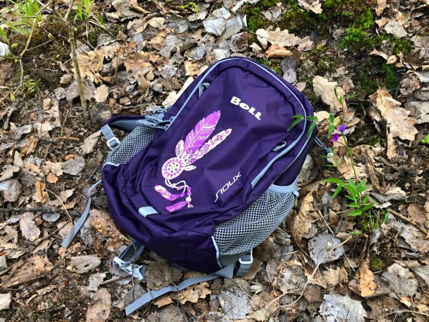 Dětský batoh Boll Sioux 15 vyniká povedeným veselým designem.