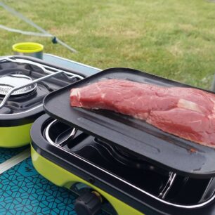 Grilování steaku i bez oleje dopadlo na výbornou - MEVA DUAL COMPACT