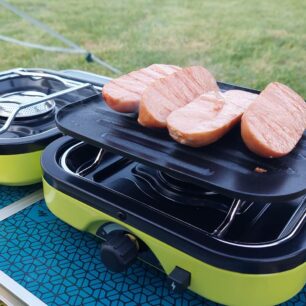 První grilování a testování na buřtech dopadlo skvěle - MEVA DUAL COMPACT