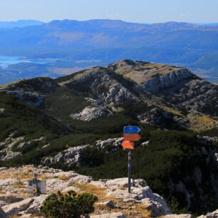 Chorvatské pohoří Dinara je atraktivním horským prostorem, že si zaslouží naši pozornost v podobě moc krásného přechodu