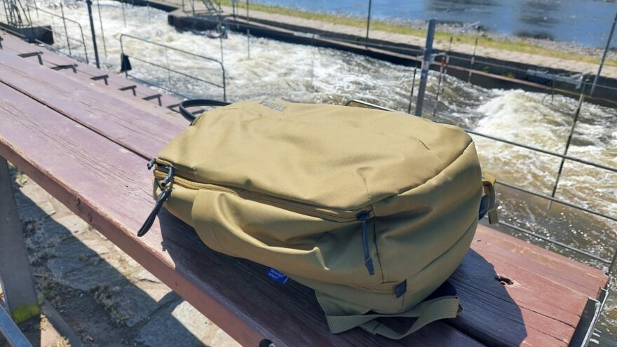 Kompaktní tvar, tři madla a zajímavé vnitřní uspořádání - Thule Aion