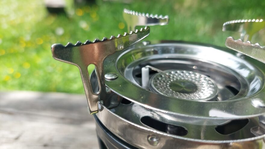 Detail nasazení redukce na hořák vařiče MEVA TRIPPER