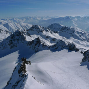 Piz Kesch je nejvyšší hora pohoří Albula ve švýcarském kantonu Graubünden