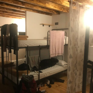 Cesta svatého Jakuba (španělsky Camino de Santiago) je název historické sítě dvanácti poutních cest, které vedou k hrobu sv. Jakuba v katedrále v Santiagu de Compostela ve španělské Galicii