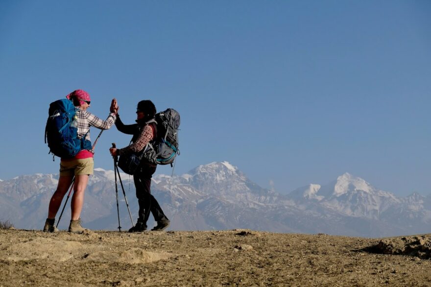 Na treku oblastí Mustang v Himálajích nepotkáte mnoho turistů, je zde i skromnější nabídka ubytování po trase. Tento trek není nic pro sběratele výškových kót a vrcholů.