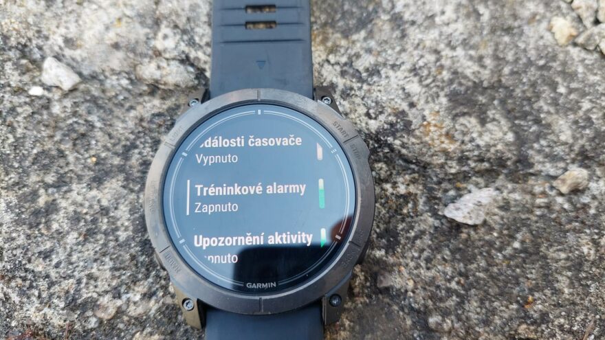 Na hodinkách GARMIN EPIX PRO jde nastavit snad všechno