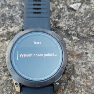 Vytvoření nové trasy včetně pojmenování přímo v hodinkách GARMIN EPIX PRO