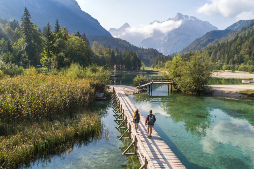 Ikonické jezero Jasna poblíž Kranjské Gory. Foto Jošt Gantar