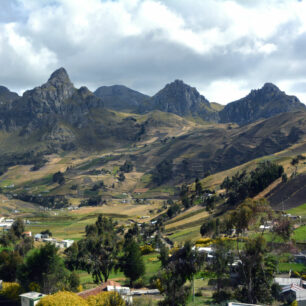 Krajina v nejzápadnějším cípu ekvádorských And.