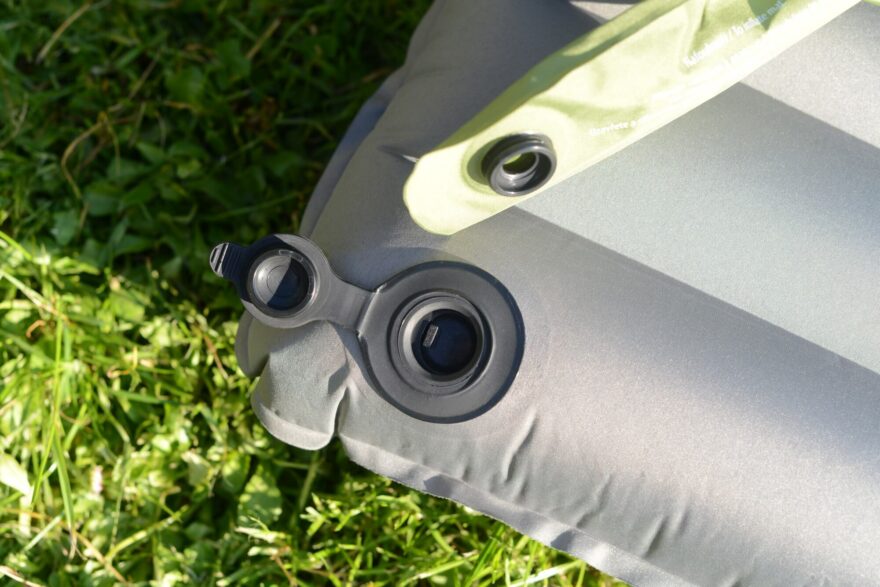 Ventil na karimatce i s uzávěrem WARMPEACE STRATUS A NIMBUS