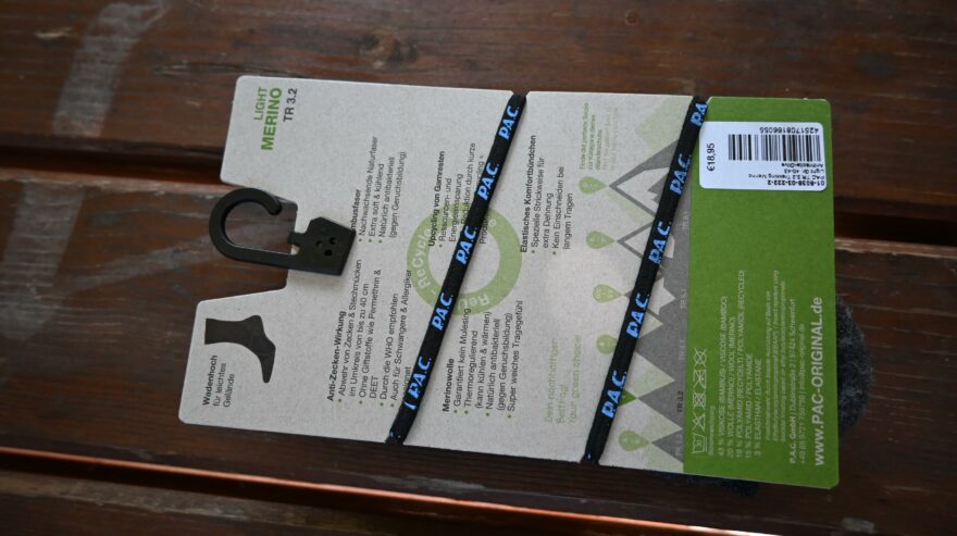 Detail zadní strany obalu ponožek P.A.C. LIGHT MERINO TR 3-2