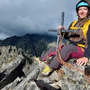 S turistickým batohem Northfinder ANNAPURNA 20l na vrcholu Bradavica ve Vysokých Tatrách