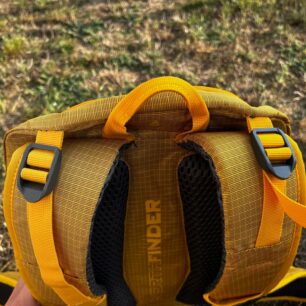 Stabilizační popruhy na ramenech batohu Northfinder ANNAPURNA 20l