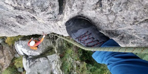 RECENZE: NORTHFINDER TERAM – KOTNÍKOVÉ POHORKY VE STYLU APPROACH