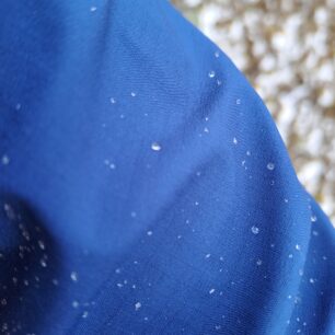 Ukázka odpudivosti bundy NORTHFINDER DRACIA