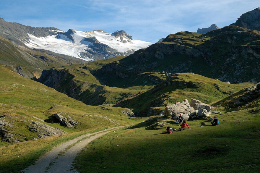 Trek národním parkem Gran Paradiso vás zavede do zelených svěžích údolí Grajských Alp, Itálie.