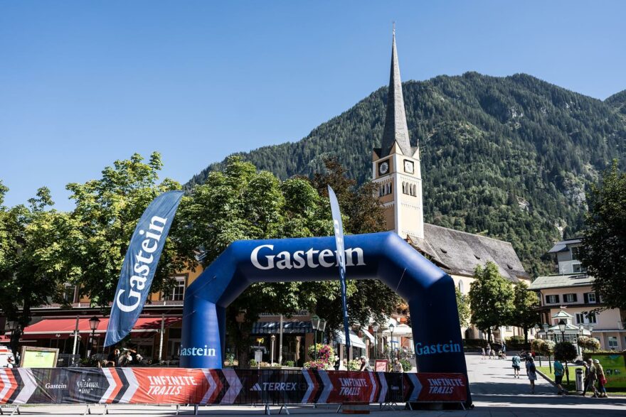 Centrum závodu Adidas Terrex Infinite Trails je uprostřed malebného městečka Bad Hofgastain