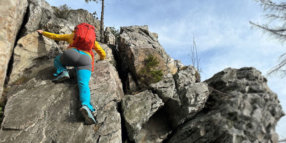 RECENZE: NORTHFINDER 30L ANNAPURNA &#8211; POHODLNÝ TURISTICKÝ BATOH NA JEDNODENKY I VÍCEDENNÍ TÚRY