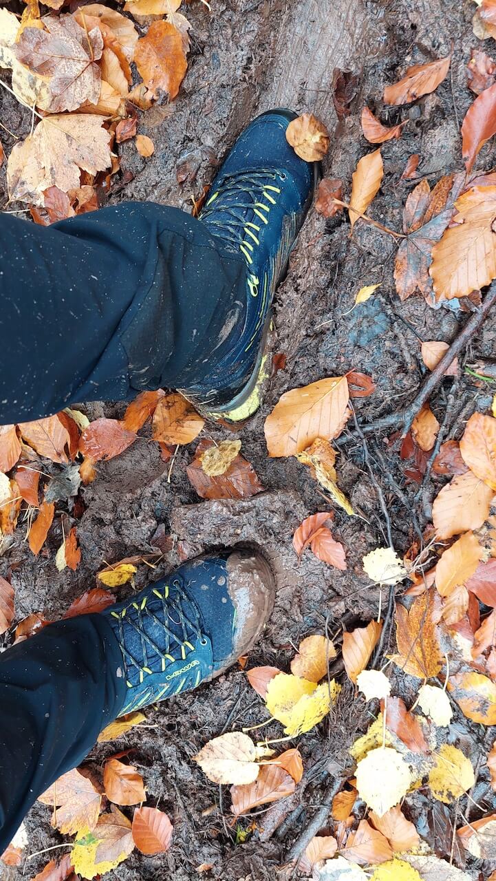 Zatěžkávací zkouška Bot LOWA TREK EVO GTX MID