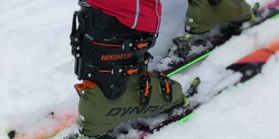 RECENZE: DYNAFIT TIGARD 130 – BOTA PRO NÁROČNÉ SKIALPINISTY. NAHORU I DOLŮ.