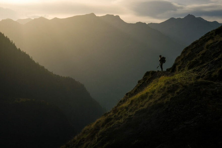 Matúš Lašan společně s manželkou Annou tvoří pár, který žije své nejlepší chvíle na nohou a co nejdál od civilizace