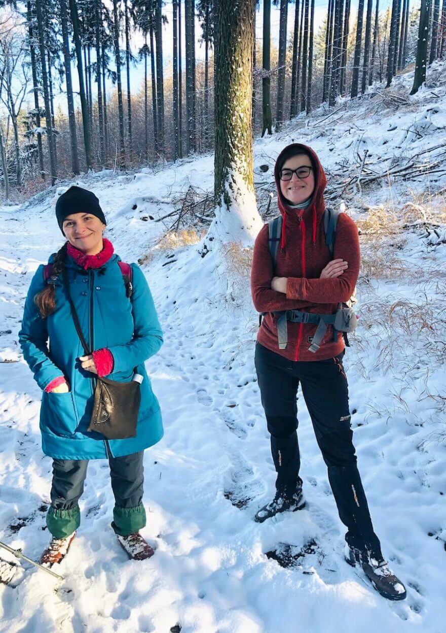 Hlídkařky při pochůzce v Rychlebských horách