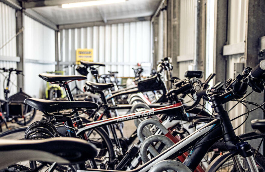 Značka ORTLIEB se snaží vybudovat zázemí pro zaměstnance a motivovat je k dojíždění na kole.