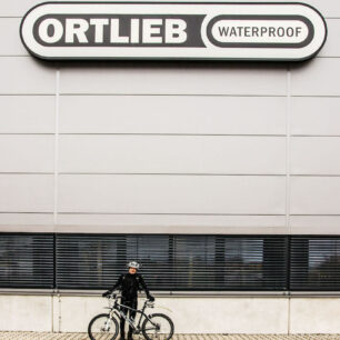 Značka ORTLIEB se snaží vybudovat zázemí pro zaměstnance a motivovat je k dojíždění na kole.