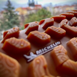 Agresivní vzorek Michelin bot VIVOBAREFOOT Tracker Forest ESC.