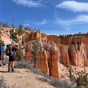 Bryce Canyon. Hayduke Trail - 1 300 kilometrů dlouhá trasa pouštěmi a kaňony na Kolorádské plošině v Utahu a Arizoně