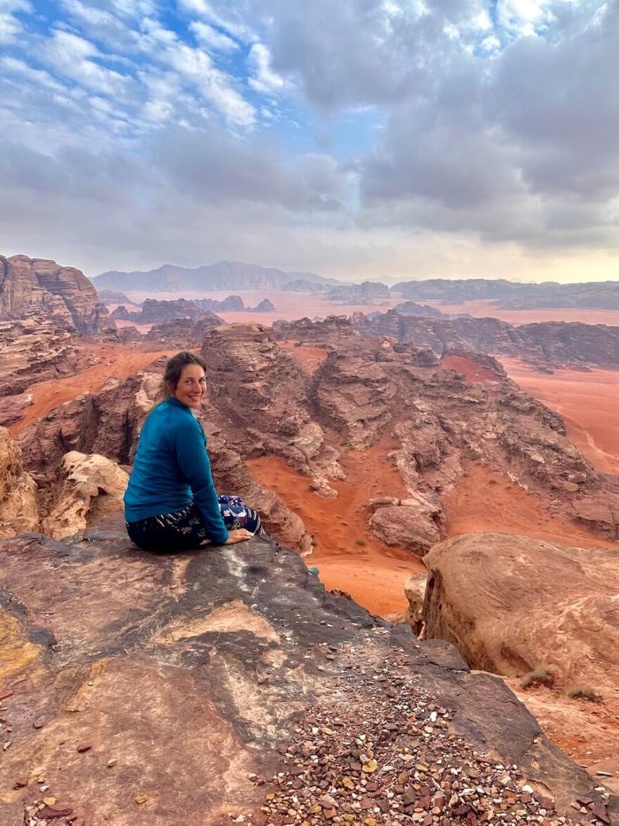 Jordánsko je hornatá pouštní země je neuvěřitelně pestrá a zajímavá svou přírodou