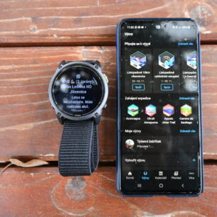 Zprávy z Whatsappu na hodinkách GARMIN Enduro 3