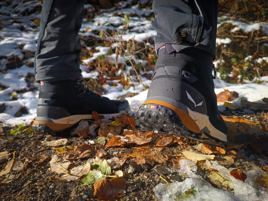 Detail podrážky POMOCA