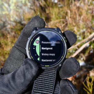 Pohyb v MENU při sledování mapy - GARMIN Enduro 3