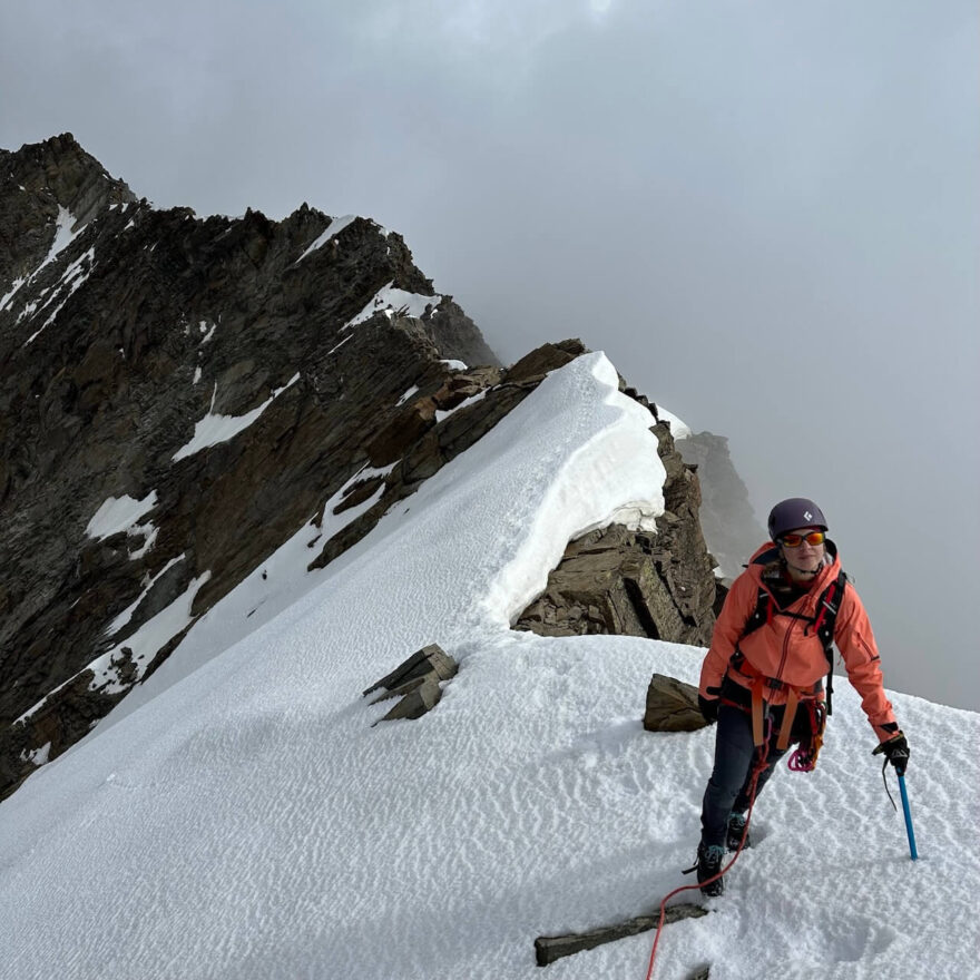 Lezení severním hřebenem na švýcarskou čtyřtisícovku Weissmies