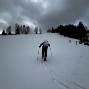 Výstup strmým svahem - testování COMBO SKI