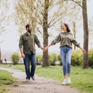 Chůze pomáhá lidem se cítit lépe, odbourat stres a zvolnit