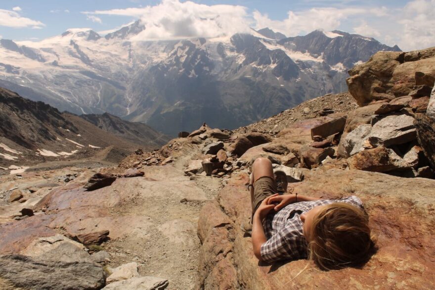 Švýcarská vesnice Saas Fee - prostor pro sportovce, horaly i „vyhlídkáře“